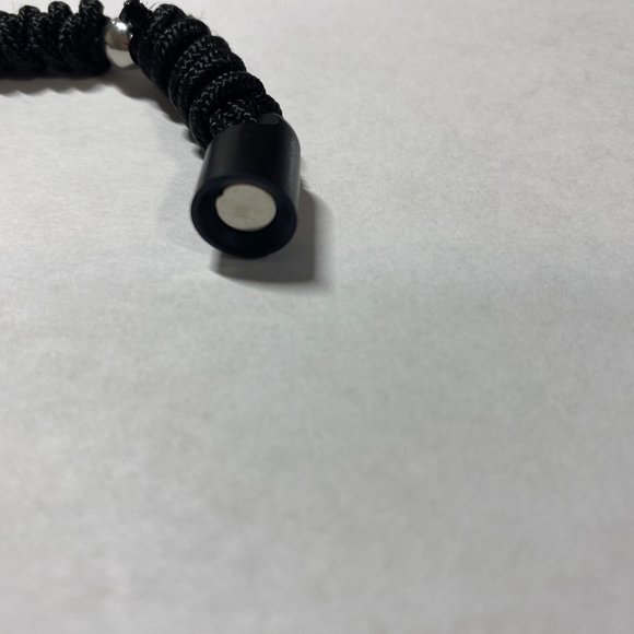 Skull and Beaded Paracord Bracelet with Magnetic Clasp - Picture 3 of 9